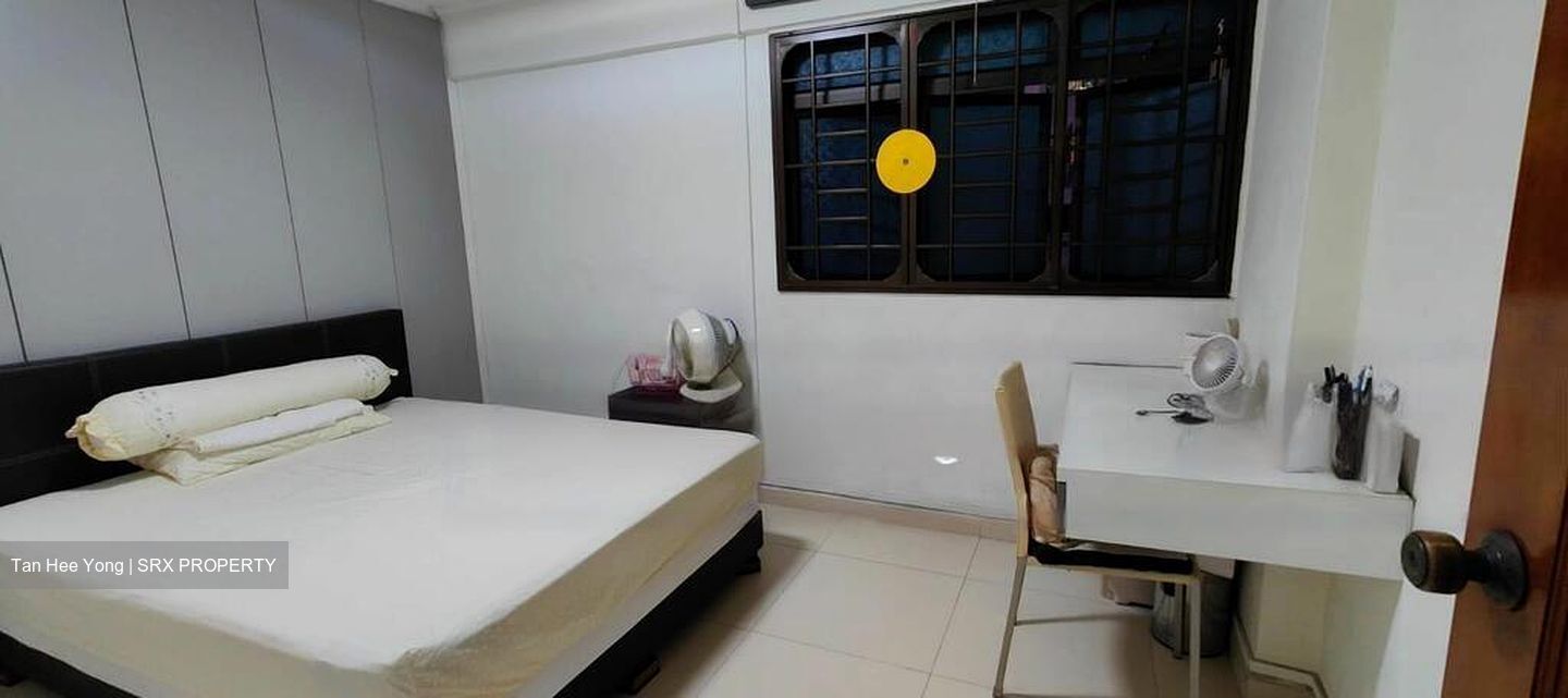 Blk 211 Jurong East Street 21 (Jurong East), HDB 4 Rooms #455502471